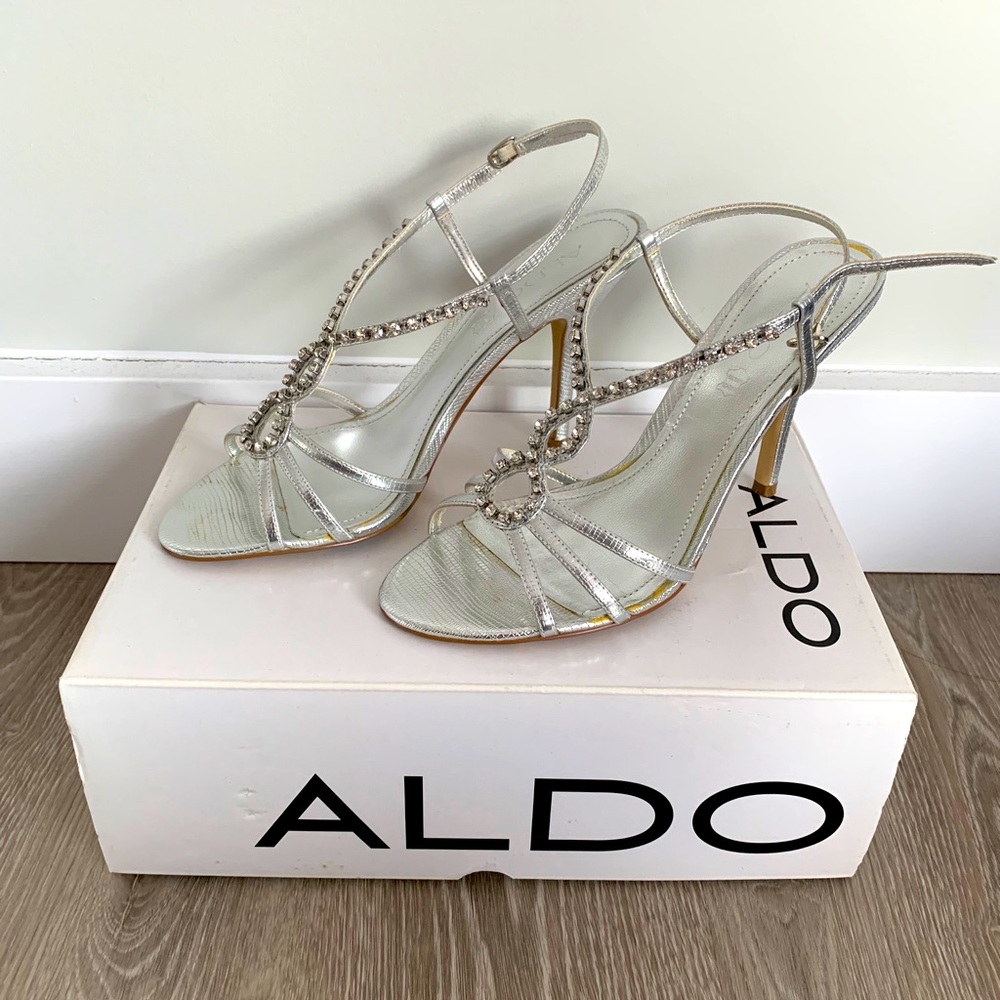 Aldo silver strappy heels 38 size